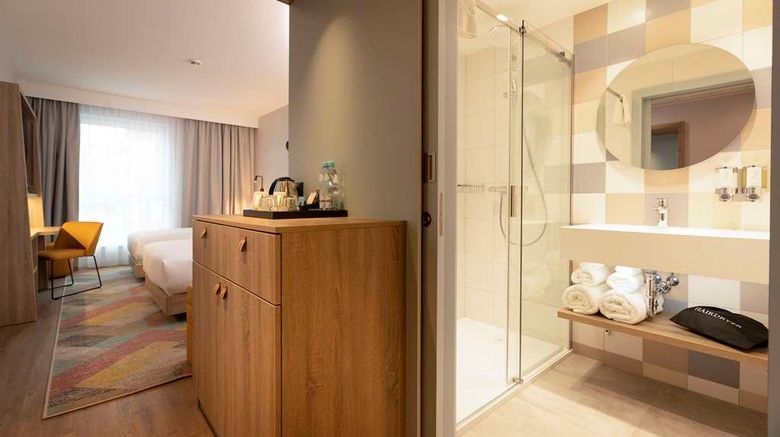 <b>Hampton by Hilton Bialystok Room</b>. Images powered by <a href="https://iceportal.shijigroup.com/" title="IcePortal" target="_blank">IcePortal</a>.