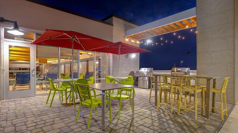 <b>Home2 Suites by Hilton Wilkes-Barre Restaurant</b>. Images powered by <a href="https://iceportal.shijigroup.com/" title="IcePortal" target="_blank">IcePortal</a>.