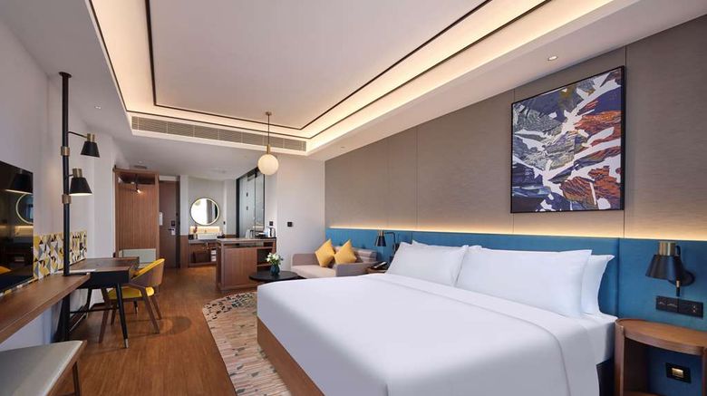 <b>Hilton Garden Inn Jinzhou Central Street Room</b>. Images powered by <a href="https://iceportal.shijigroup.com/" title="IcePortal" target="_blank">IcePortal</a>.