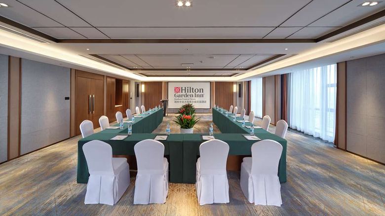 <b>Hilton Garden Inn Jinzhou Central Street Meeting</b>. Images powered by <a href="https://iceportal.shijigroup.com/" title="IcePortal" target="_blank">IcePortal</a>.
