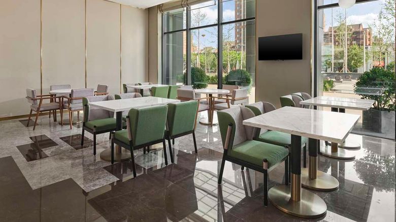 <b>Hilton Garden Inn Tianjin Huayuan Restaurant</b>. Images powered by <a href="https://iceportal.shijigroup.com/" title="IcePortal" target="_blank">IcePortal</a>.