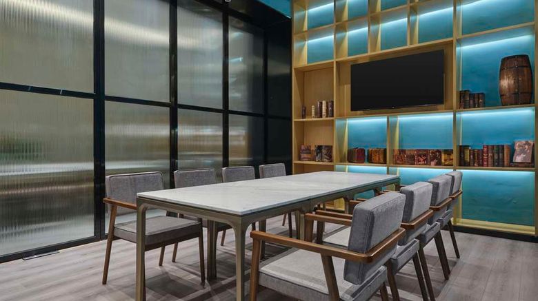 <b>Hilton Garden Inn Tianjin Huayuan Meeting</b>. Images powered by <a href="https://iceportal.shijigroup.com/" title="IcePortal" target="_blank">IcePortal</a>.