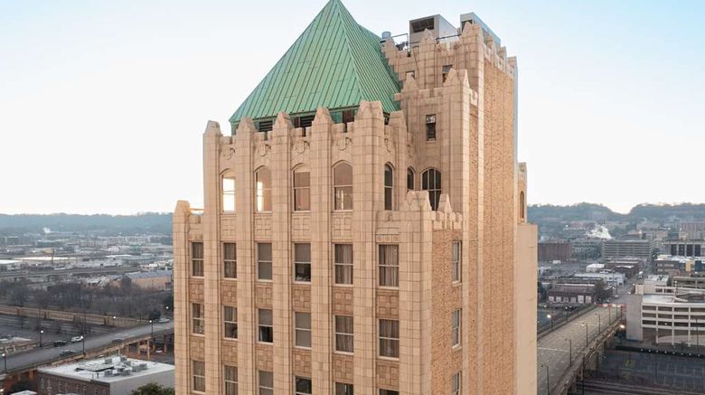 <b>The Kelly Birmingham-Tapestry Collection Exterior</b>. Images powered by <a href="https://iceportal.shijigroup.com/" title="IcePortal" target="_blank">IcePortal</a>.