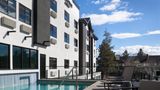DoubleTree by Hilton West Kelowna Pool