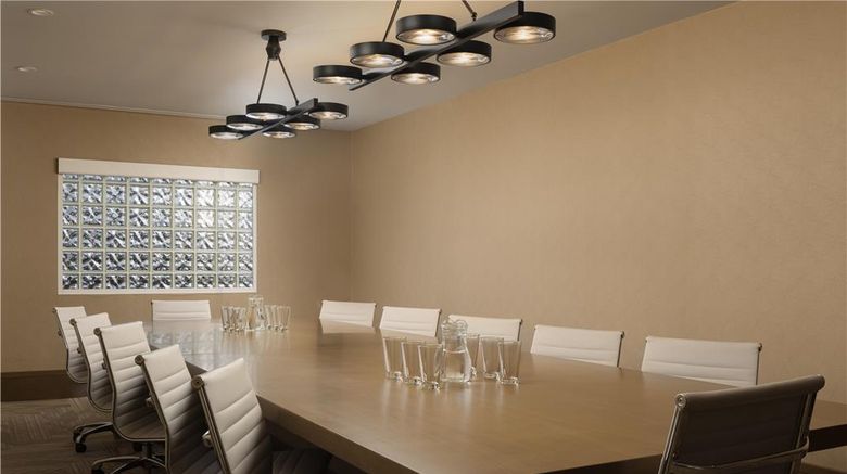 <b>DoubleTree by Hilton West Kelowna Meeting</b>. Images powered by <a href="https://iceportal.shijigroup.com/" title="IcePortal" target="_blank">IcePortal</a>.