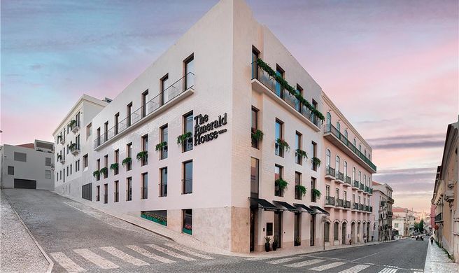 The Emerald House, Curio Collection Exterior