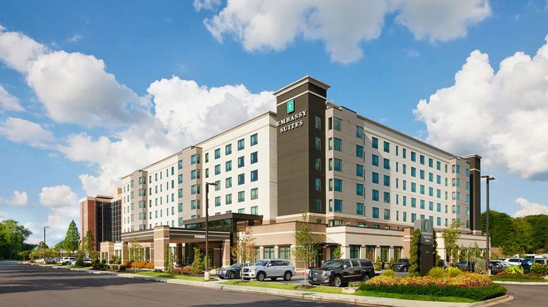 <b>Embassy Suites Atlanta Airport North Exterior</b>. Images powered by <a href="https://iceportal.shijigroup.com/" title="IcePortal" target="_blank">IcePortal</a>.