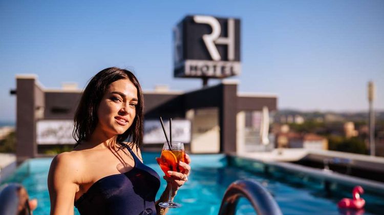Raffaello Hotel Pool