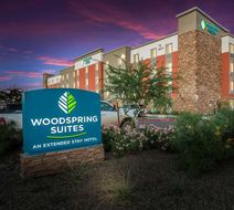WoodSpring Suites Phoenix-Deer Valley Exterior