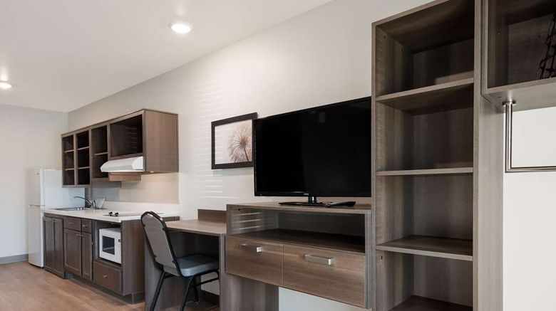 <b>WoodSpring Suites Phoenix-Deer Valley Suite</b>. Images powered by <a href="https://iceportal.shijigroup.com/" title="IcePortal" target="_blank">IcePortal</a>.