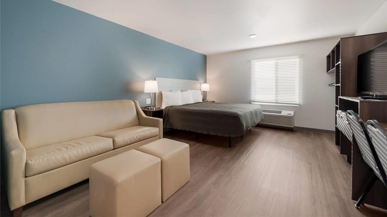 <b>WoodSpring Suites Phoenix-Deer Valley Suite</b>. Images powered by <a href="https://iceportal.shijigroup.com/" title="IcePortal" target="_blank">IcePortal</a>.