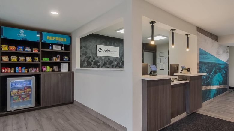 <b>Clarion Pointe Harrodsburg-Danville Lobby</b>. Images powered by <a href="https://iceportal.shijigroup.com/" title="IcePortal" target="_blank">IcePortal</a>.