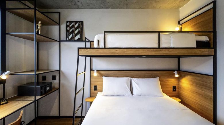 <b>Ibis Plaza Balneario Camboriu Hotel Room</b>. Images powered by <a href="https://iceportal.shijigroup.com/" title="IcePortal" target="_blank">IcePortal</a>.