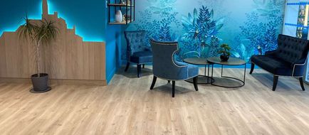 Kyriad Dol de Bretagne Lobby