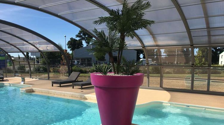 Kyriad Dol de Bretagne Pool