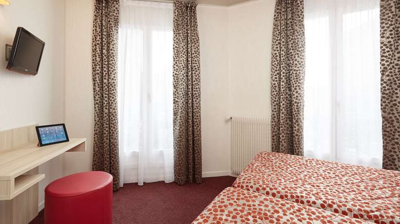 <b>Hotel Miramar Room</b>. Images powered by <a href="https://iceportal.shijigroup.com/" title="IcePortal" target="_blank">IcePortal</a>.
