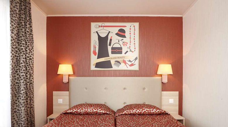 <b>Hotel Miramar Room</b>. Images powered by <a href="https://iceportal.shijigroup.com/" title="IcePortal" target="_blank">IcePortal</a>.
