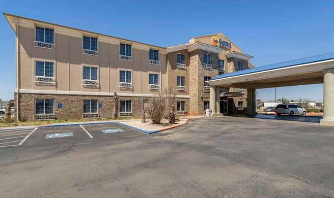 Comfort Inn and Suites Andrews Exterior