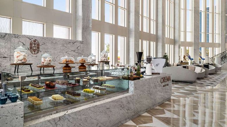 <b>Wyndham Grand Doha West Bay Beach Restaurant</b>. Images powered by <a href="https://iceportal.shijigroup.com/" title="IcePortal" target="_blank">IcePortal</a>.
