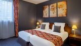 Amiral Hotel Paris Room