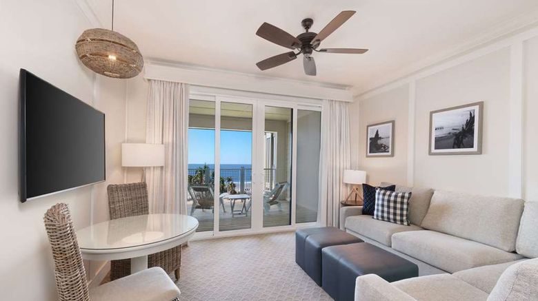 <b>Jekyll Ocean Club Resort Suite</b>. Images powered by <a href="https://iceportal.shijigroup.com/" title="IcePortal" target="_blank">IcePortal</a>.