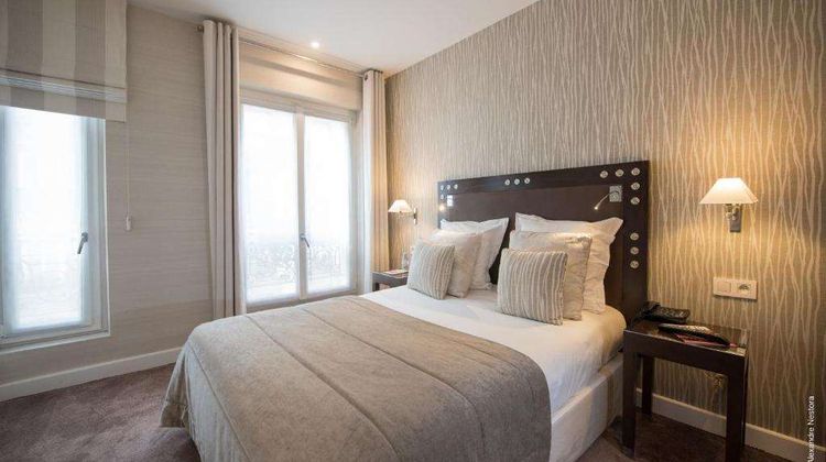 Le 46 Hotel Room
