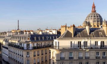 Le 12 Hotel