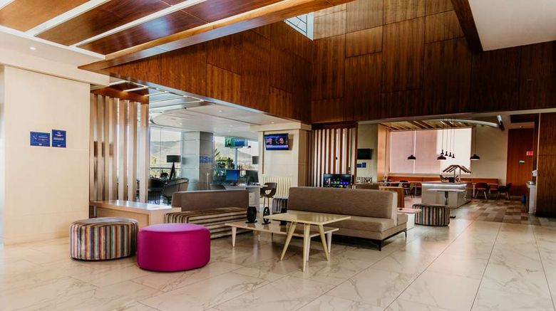 <b>Hilton Garden Inn Silao Aeropuerto Bajio Lobby</b>. Images powered by <a href="https://iceportal.shijigroup.com/" title="IcePortal" target="_blank">IcePortal</a>.