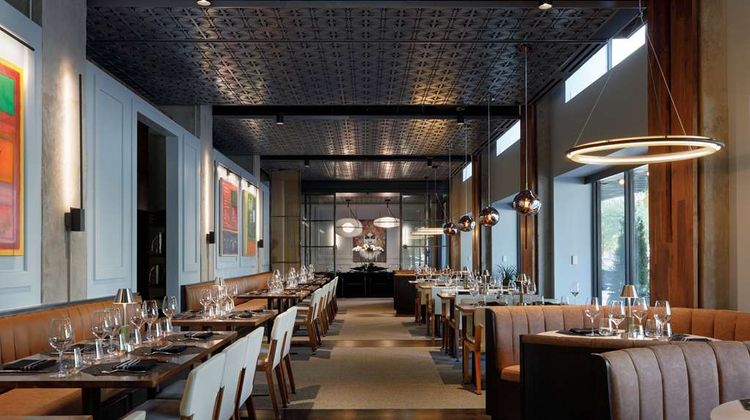 Colcord Hotel, Curio Collection Hilton Restaurant