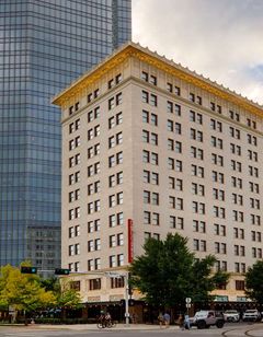 Colcord Hotel, Curio Collection Hilton