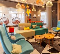 Tru by Hilton Criciuma Lobby