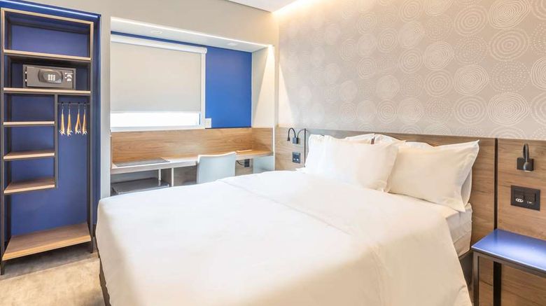 <b>Tru by Hilton Criciuma Room</b>. Images powered by <a href="https://iceportal.shijigroup.com/" title="IcePortal" target="_blank">IcePortal</a>.