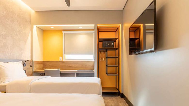 <b>Tru by Hilton Criciuma Room</b>. Images powered by <a href="https://iceportal.shijigroup.com/" title="IcePortal" target="_blank">IcePortal</a>.