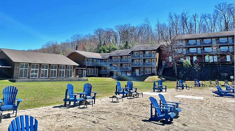 The Grand Tappattoo Resort, Ascend Hotel Exterior. Images powered by <a href="https://iceportal.shijigroup.com" target="_blank" rel="noopener">Ice Portal</a>.