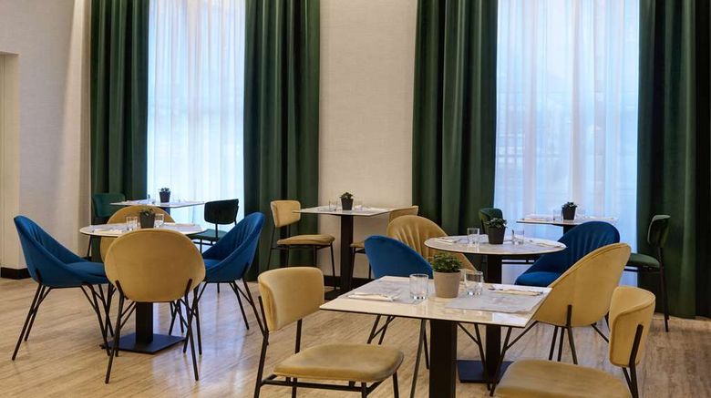 <b>Radisson Hotel Ferrara Restaurant</b>. Images powered by <a href="https://iceportal.shijigroup.com/" title="IcePortal" target="_blank">IcePortal</a>.