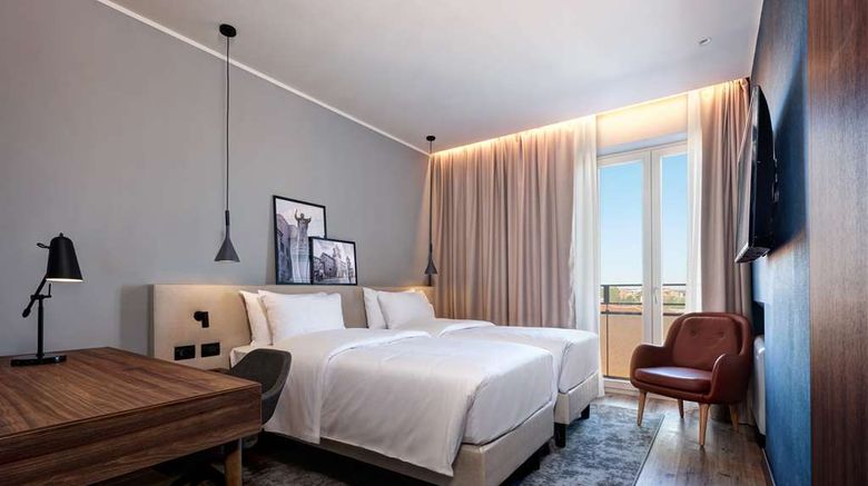 <b>Radisson Hotel Ferrara Room</b>. Images powered by <a href="https://iceportal.shijigroup.com/" title="IcePortal" target="_blank">IcePortal</a>.