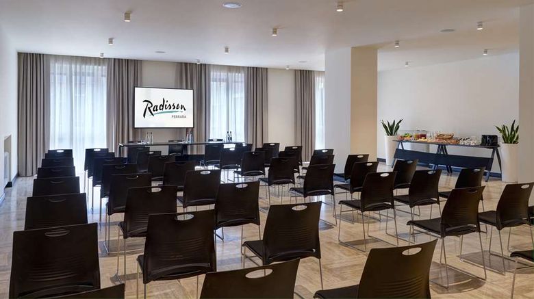 <b>Radisson Hotel Ferrara Meeting</b>. Images powered by <a href="https://iceportal.shijigroup.com/" title="IcePortal" target="_blank">IcePortal</a>.