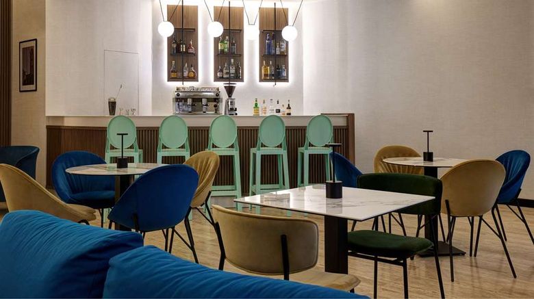 <b>Radisson Hotel Ferrara Restaurant</b>. Images powered by <a href="https://iceportal.shijigroup.com/" title="IcePortal" target="_blank">IcePortal</a>.