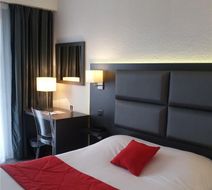 Hotel D'Orsay Room
