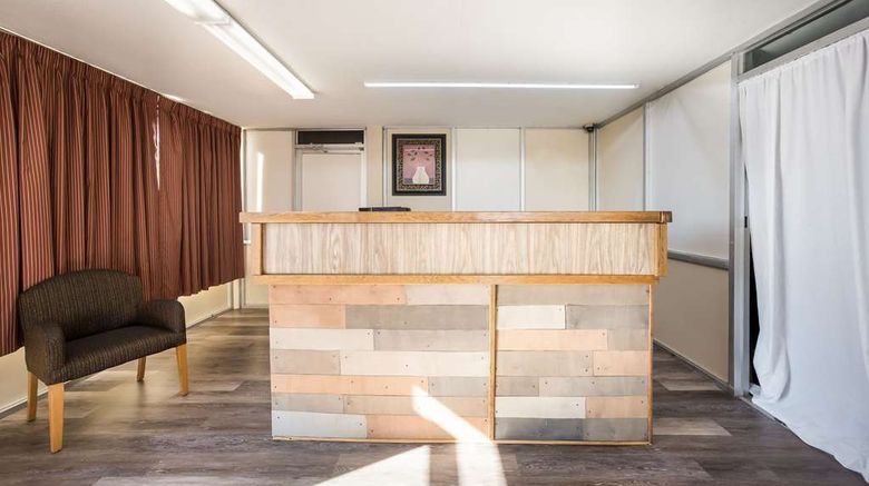 <b>Rodeway Inn Cecil Lobby</b>. Images powered by <a href="https://iceportal.shijigroup.com/" title="IcePortal" target="_blank">IcePortal</a>.