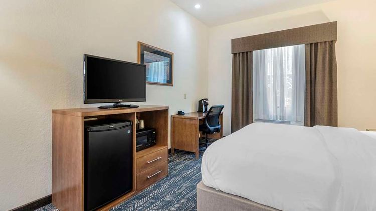 Comfort Inn & Suites Mt. Rushmore Room