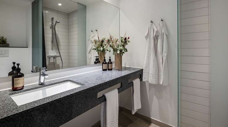 <b>Aalborg Airport Hotel Room</b>. Images powered by <a href="https://iceportal.shijigroup.com/" title="IcePortal" target="_blank">IcePortal</a>.