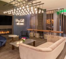 La Quinta Inn & Suites by Wyndham Lobby