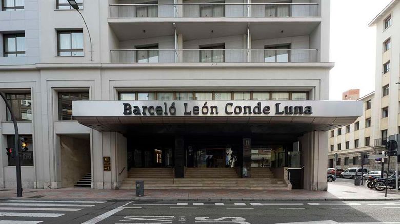 <b>Barcelo Leon Conde Luna Exterior</b>. Images powered by <a href="https://iceportal.shijigroup.com/" title="IcePortal" target="_blank">IcePortal</a>.