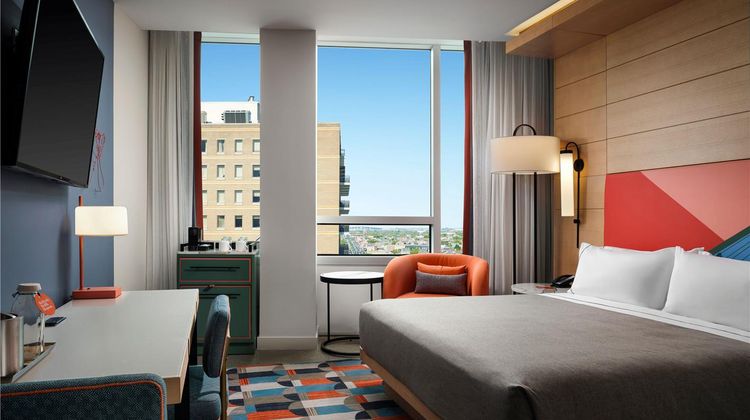 Canopy by Hilton New Orleans Downtown Room