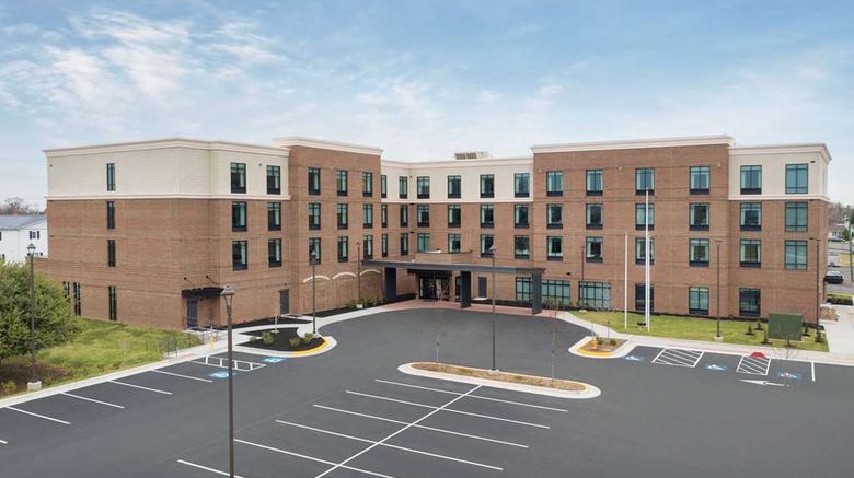 <b>Hilton Garden Inn Haymarket Exterior</b>. Images powered by <a href="https://iceportal.shijigroup.com/" title="IcePortal" target="_blank">IcePortal</a>.
