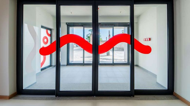 <b>Moov Hotel Porto Norte Exterior</b>. Images powered by <a href="https://iceportal.shijigroup.com/" title="IcePortal" target="_blank">IcePortal</a>.
