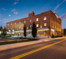 Jackson Park Inn Exterior