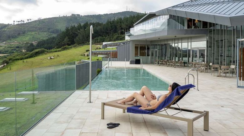 <b>Parador Costa da Morte Pool</b>. Images powered by <a href="https://iceportal.shijigroup.com/" title="IcePortal" target="_blank">IcePortal</a>.