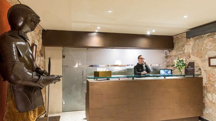 Parador de Alarcon Lobby